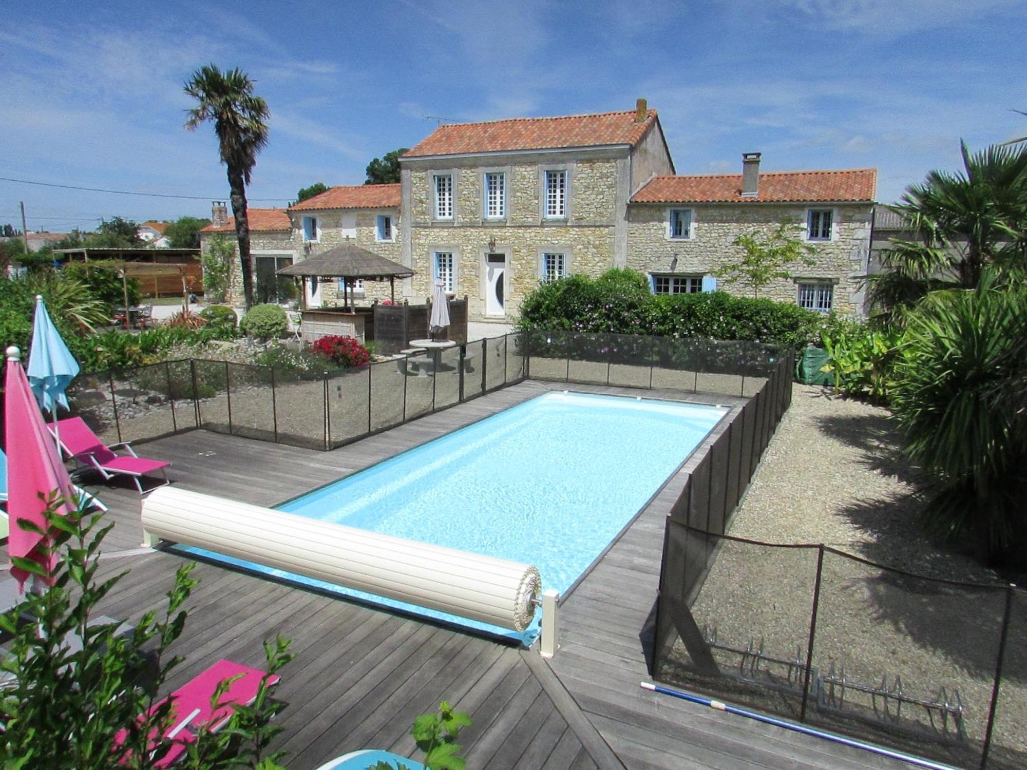 Logis De Chalons A La Mer 르구아 외부 사진